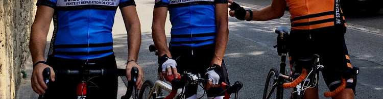 Tenues cyclistes et accessoires